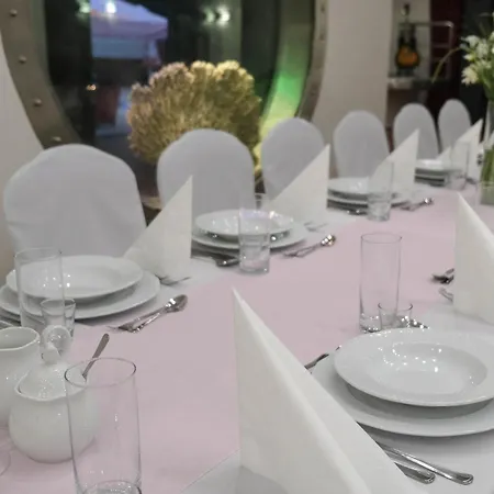 Hotel Kompas